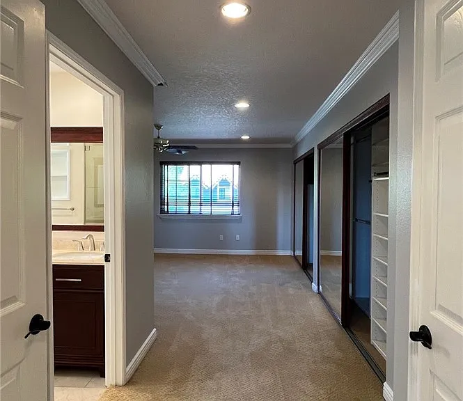 24574 Indian Hill Ln — Photo 9