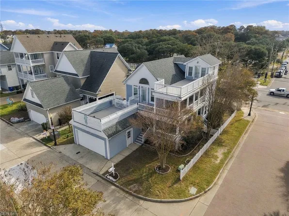 2301 Bay Oaks Pl, Norfolk, VA 23518
