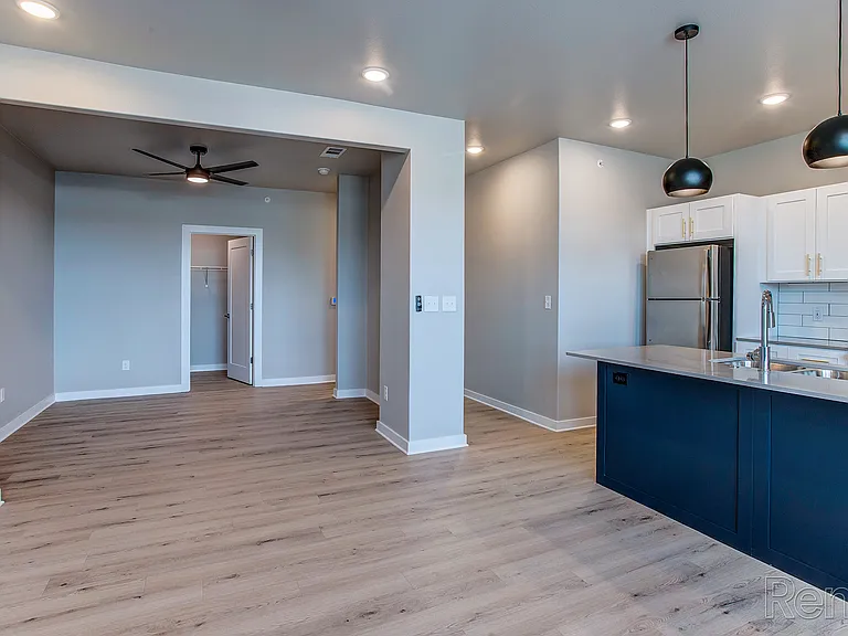 Centerstone Market + Lofts — Photo 42
