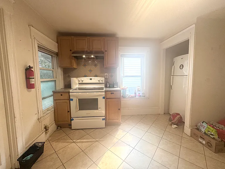 97 Boylston St #3 — Photo 8