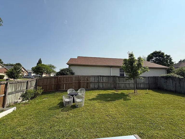 2765 Mable Ln — Photo 22
