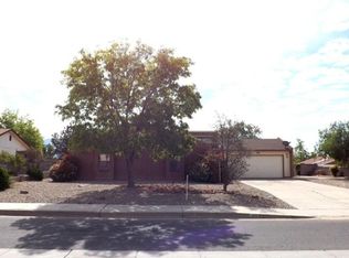 458 Western Hills Dr SE, Rio Rancho, NM 87124