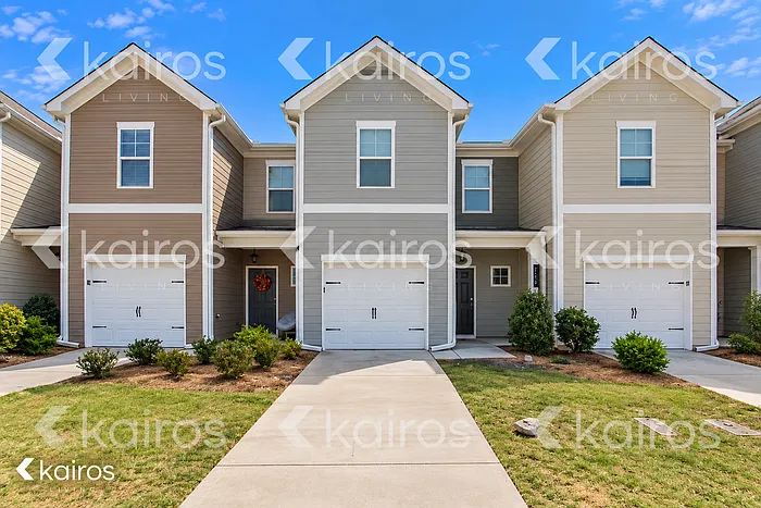 215 Long Island Dr SW