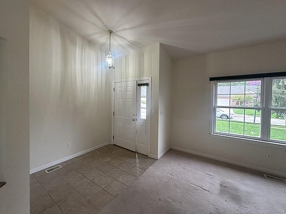 5th image of 3912 N Whitewood Way
