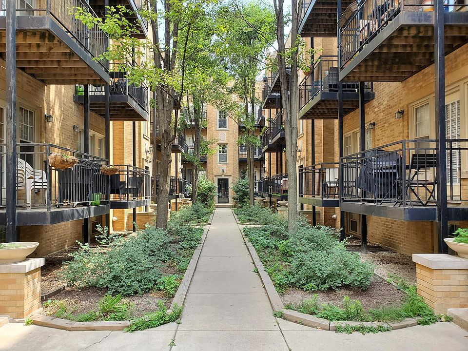 1st image of 2241.5 Lincoln Ave #2A