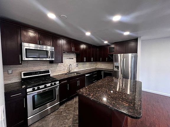 4th image of 3950 N Lake Shore Dr APT 2029