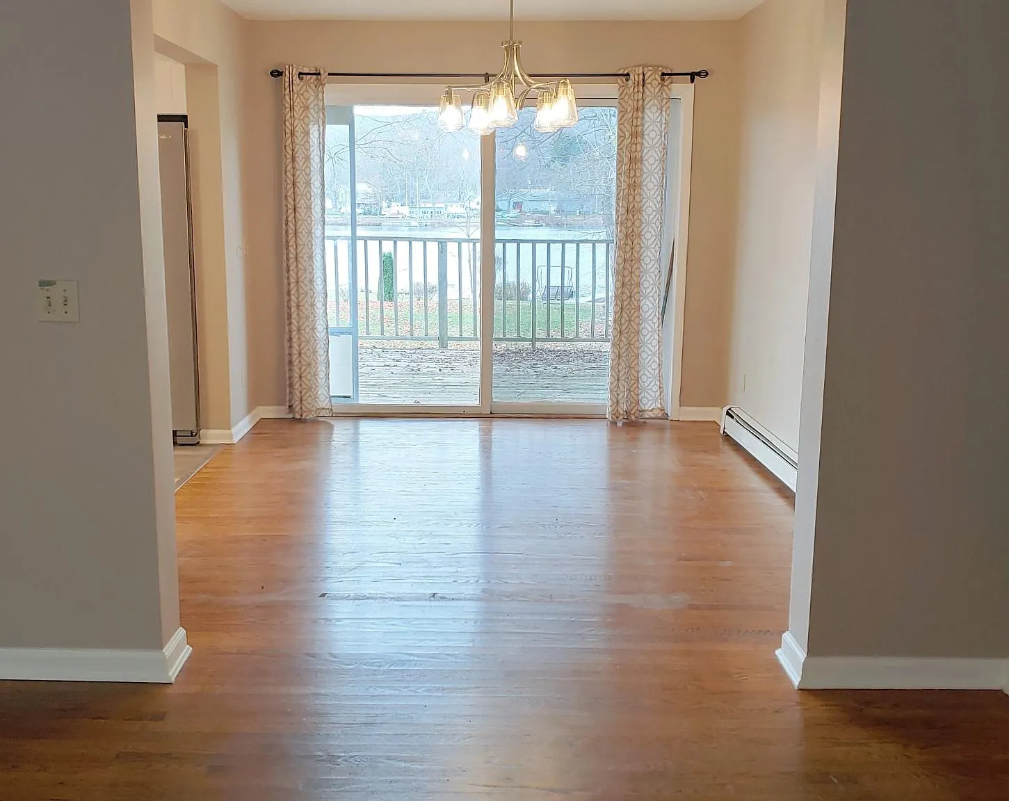 3 bed, 2912 sqft, $3,800 — Photo 4