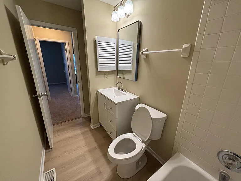 1888 Stoneview Ct — Photo 12