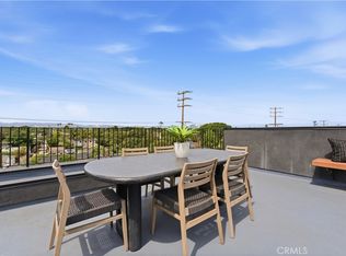 11702 Charnock Rd, Los Angeles, CA 90066