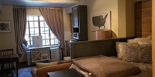 5 Tudor City Place, #708