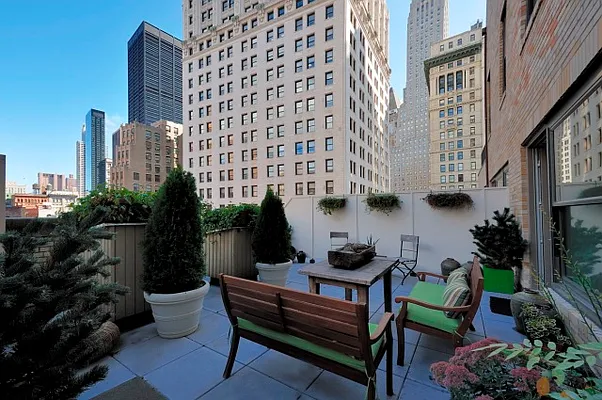 Sold by CORE | media 18