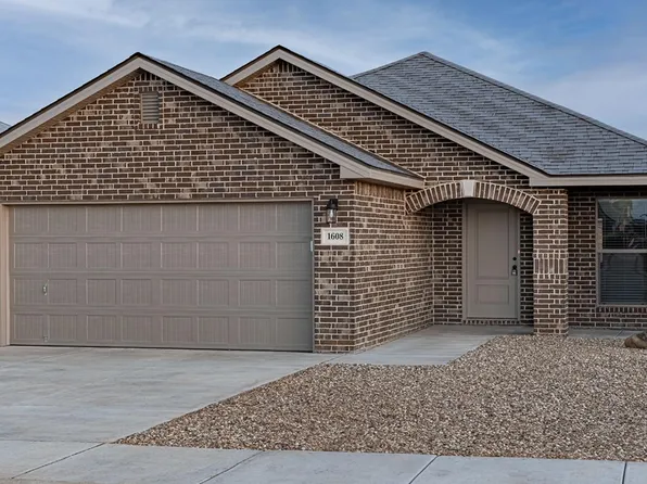 2014 Cottonwood Ave, Wolfforth, TX 79382