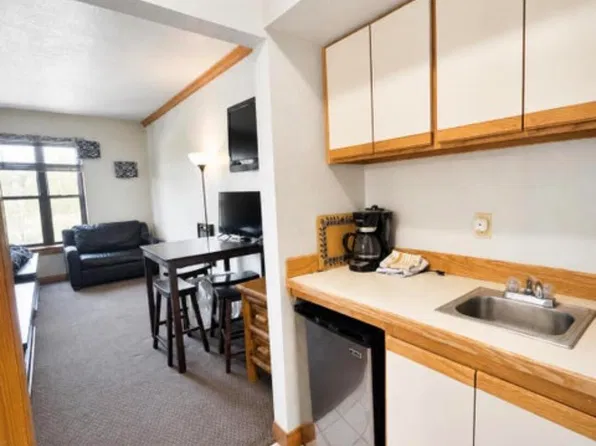 223 W Hunter Ridge Dr #A213, Brian Head, UT 84719