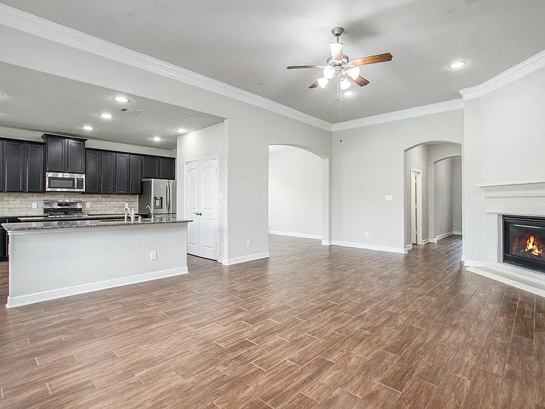 18911 Cypress Bay Dr — Photo 6