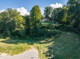 479 Lake Approach Dr, Johnson City, TN 37601