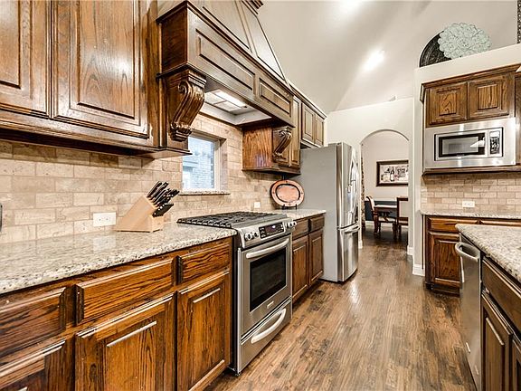 5th image of 6366 Chimney Peak Ln