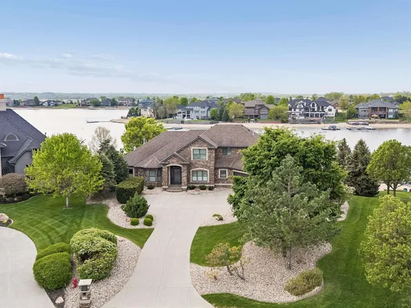519 S 249th Cir, Waterloo, NE 68069