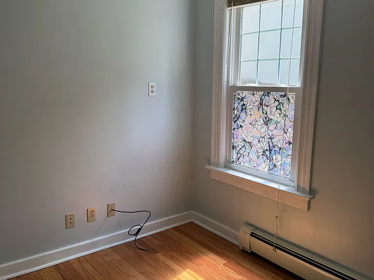 36 Beverly Pl — Photo 7