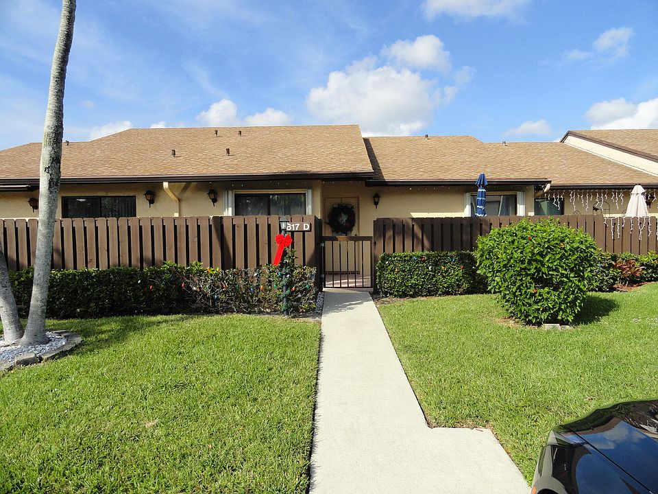 1st image of 817 Sky Pine Way #D