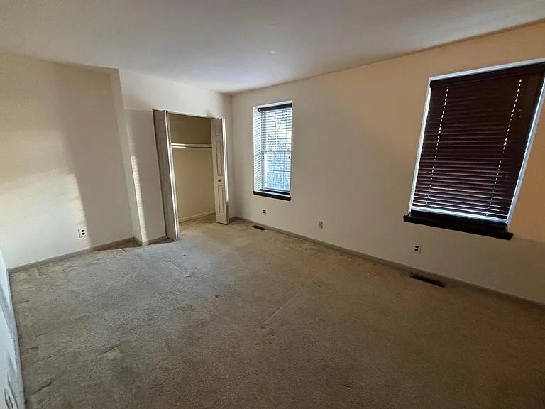 313 Bainbridge St #2 — Photo 12