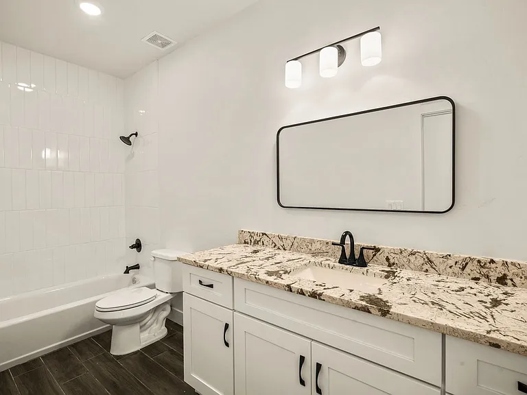 4025 Boardwalk Rd — Photo 40