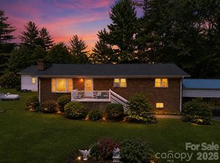 22 Webb Hill Rd, Leicester, NC 28748