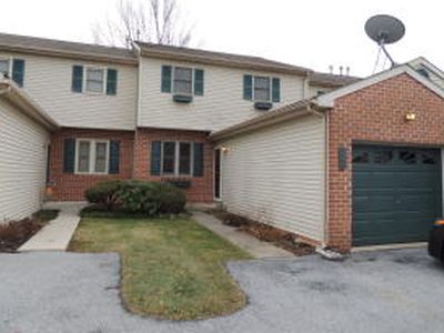 2104 Acorn Ct, Lebanon, PA, 17042