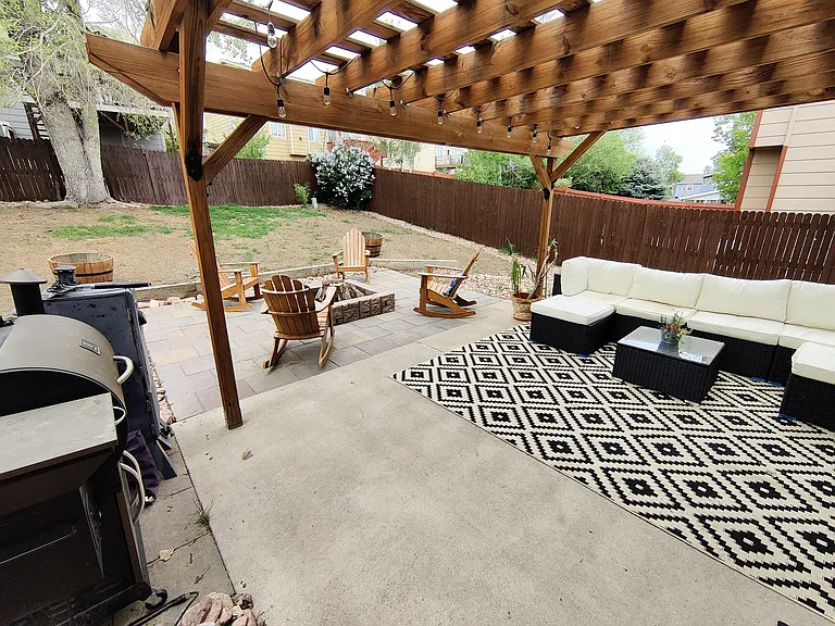 6110 Whirlwind Dr — Photo 27