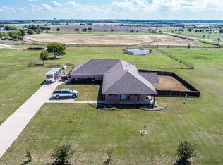 6229 High Meadows Dr, Krum, TX 76249