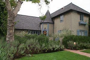 1st image of 543 N Cherokee Ave