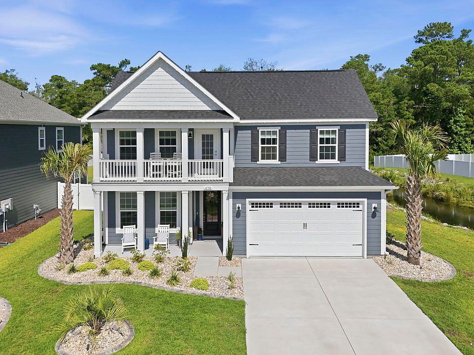 1st image of 450 Rose Fountain Dr.
