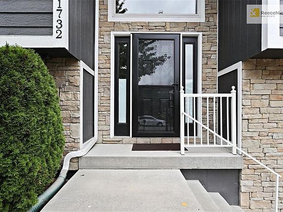 4th image of 1732 Nine Oaks Dr