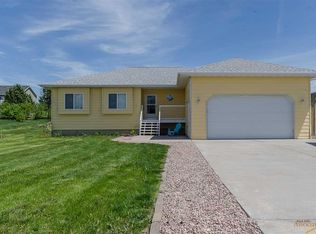 22990 Candlelight Dr, Rapid City, SD 57703