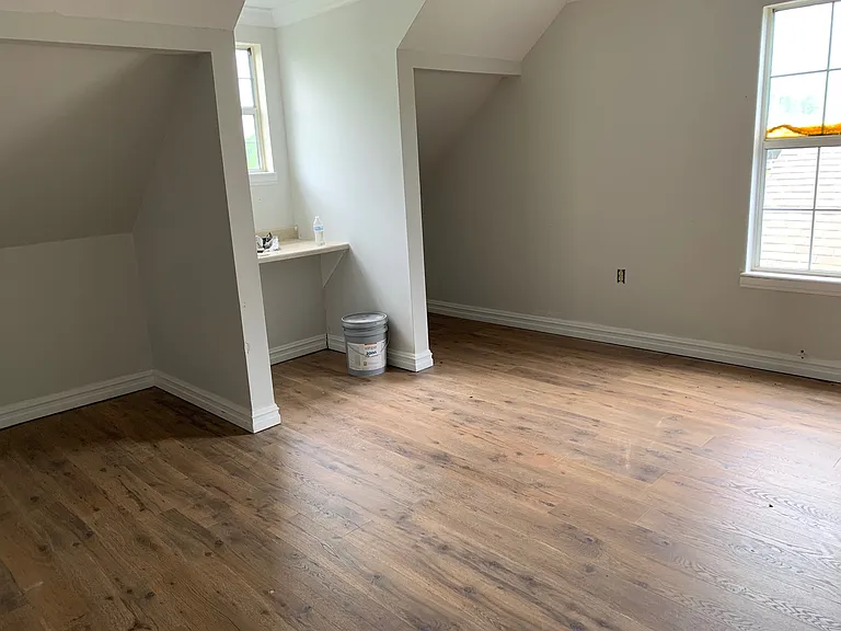 151 Valerie Dr — Photo 5