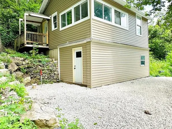 7133 Twin River Rd, Eureka, MO 63025