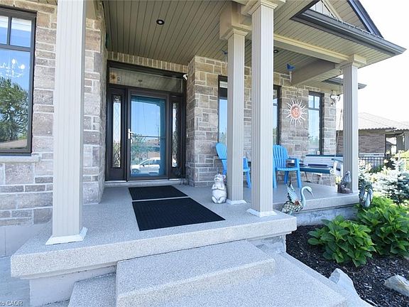 2nd image of 10 Craddock Blvd