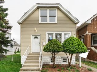 1613 East Ave, Berwyn, IL 60402