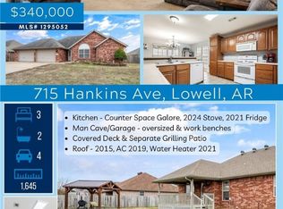 715 Hankins Ave, Lowell, AR 72745