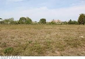 1st image of 1826 NE 10th Pl