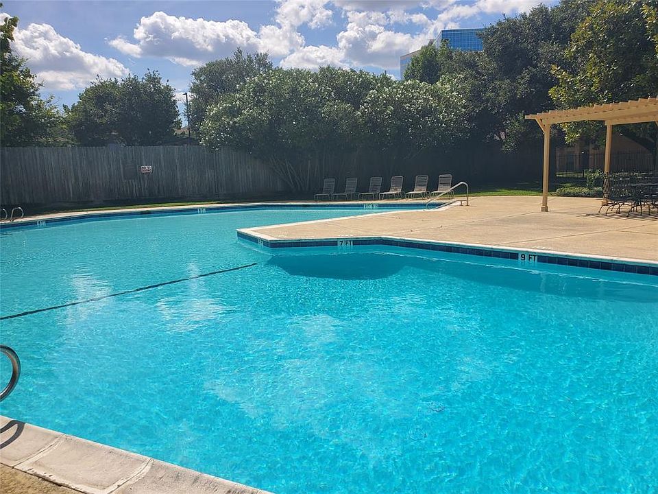 1st image of 924 Memorial Village Dr #26