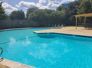 924 Memorial Village Dr #26, Houston, TX 77024