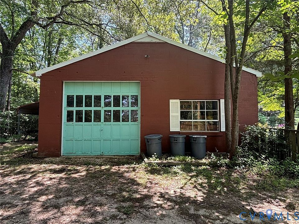 2nd image of 5411 N Courthouse Rd