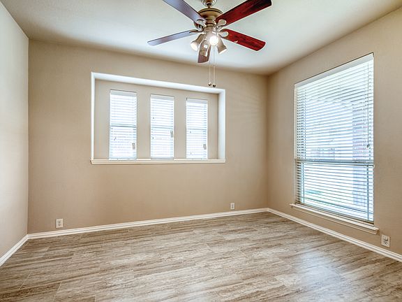 5th image of 707 Crestridge Cir