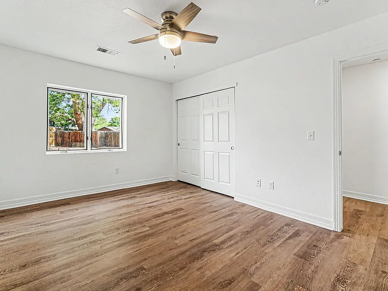 1201-1205 Raven Pl — Photo 35