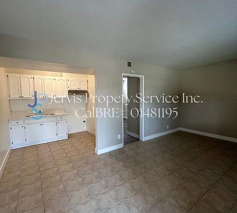 4th image of 11922 E Sproul St #3-D