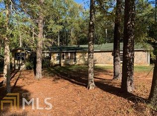 136 Carols Ln, Locust Grove, GA 30248