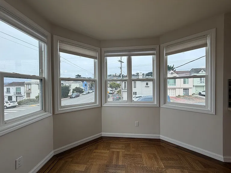 1603 Ortega St #1601 — Photo 8