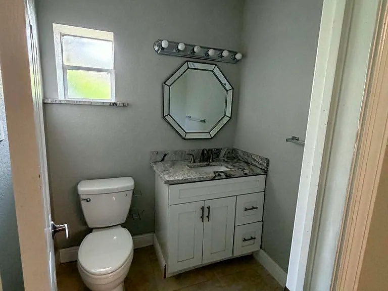 6944 Grande Vista Way — Photo 14