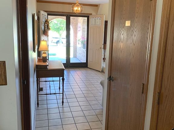 2nd image of 15604 Trailside Dr