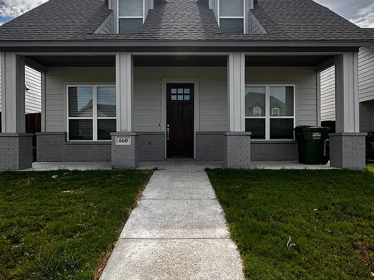 660 The Cottages — Photo 19
